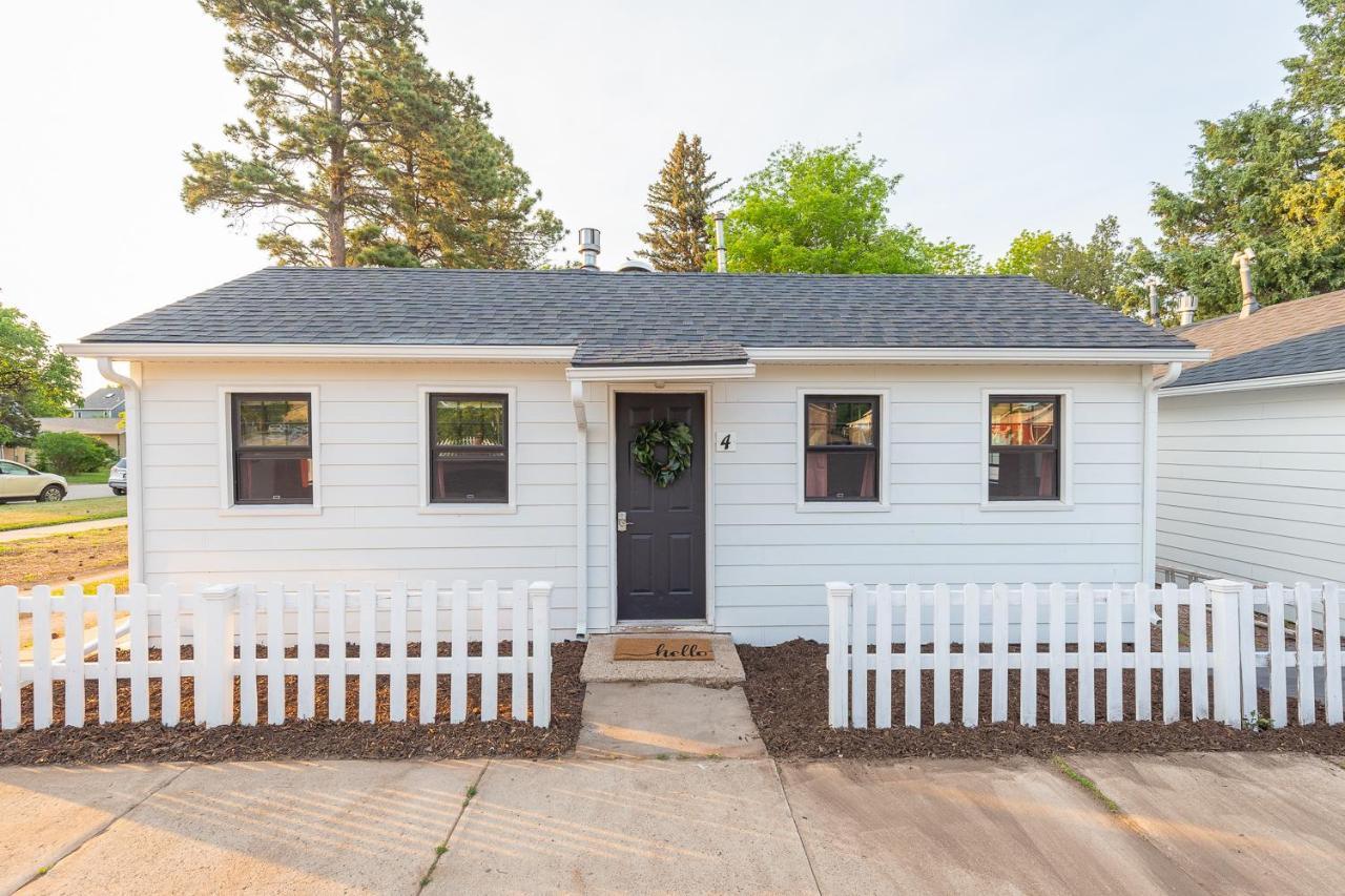 Spearfish Cottages Exterior photo